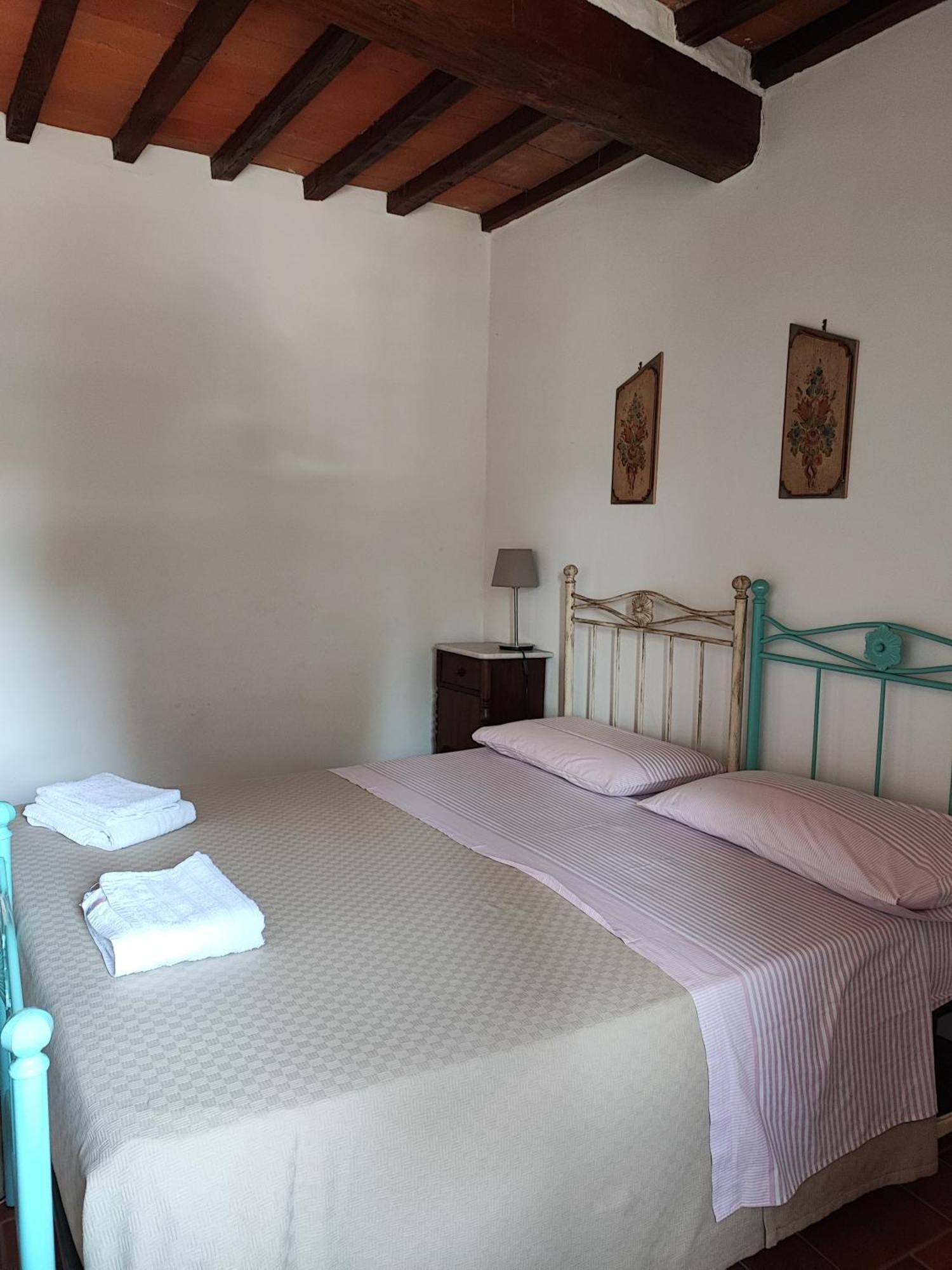 Villa La Nussa Capolona Zimmer foto